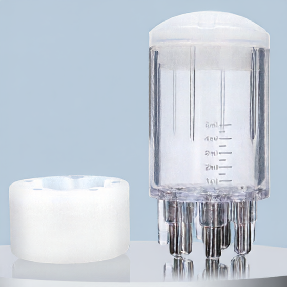 Portable Scalp Roller Applicator for Hair Serums